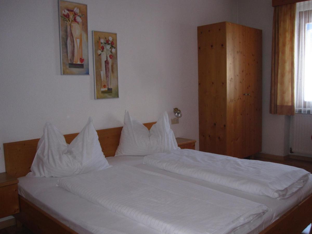 Gasthof Ebner Absam Bagian luar foto